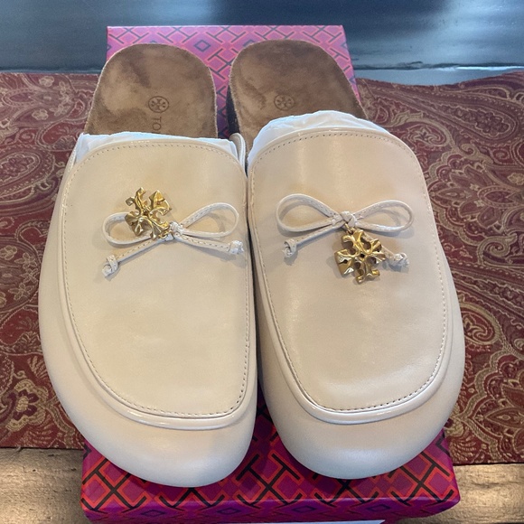 Tory Burch Shoes - TORY BURCH TORY Charm Brie Calf Leather Mule Sz 8 Retail $278, BNIB, HTF
